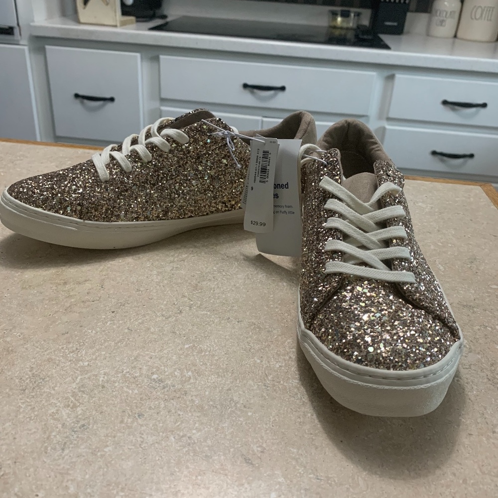 old navy sneakers